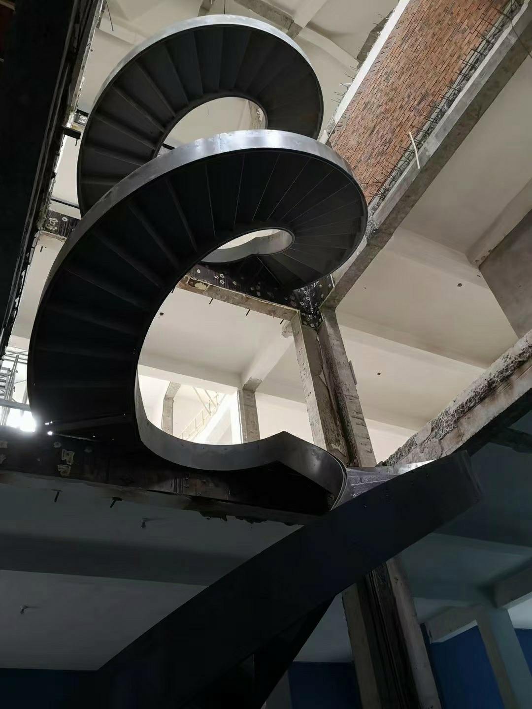 旋转楼梯厂家教你如何丈量测量楼梯